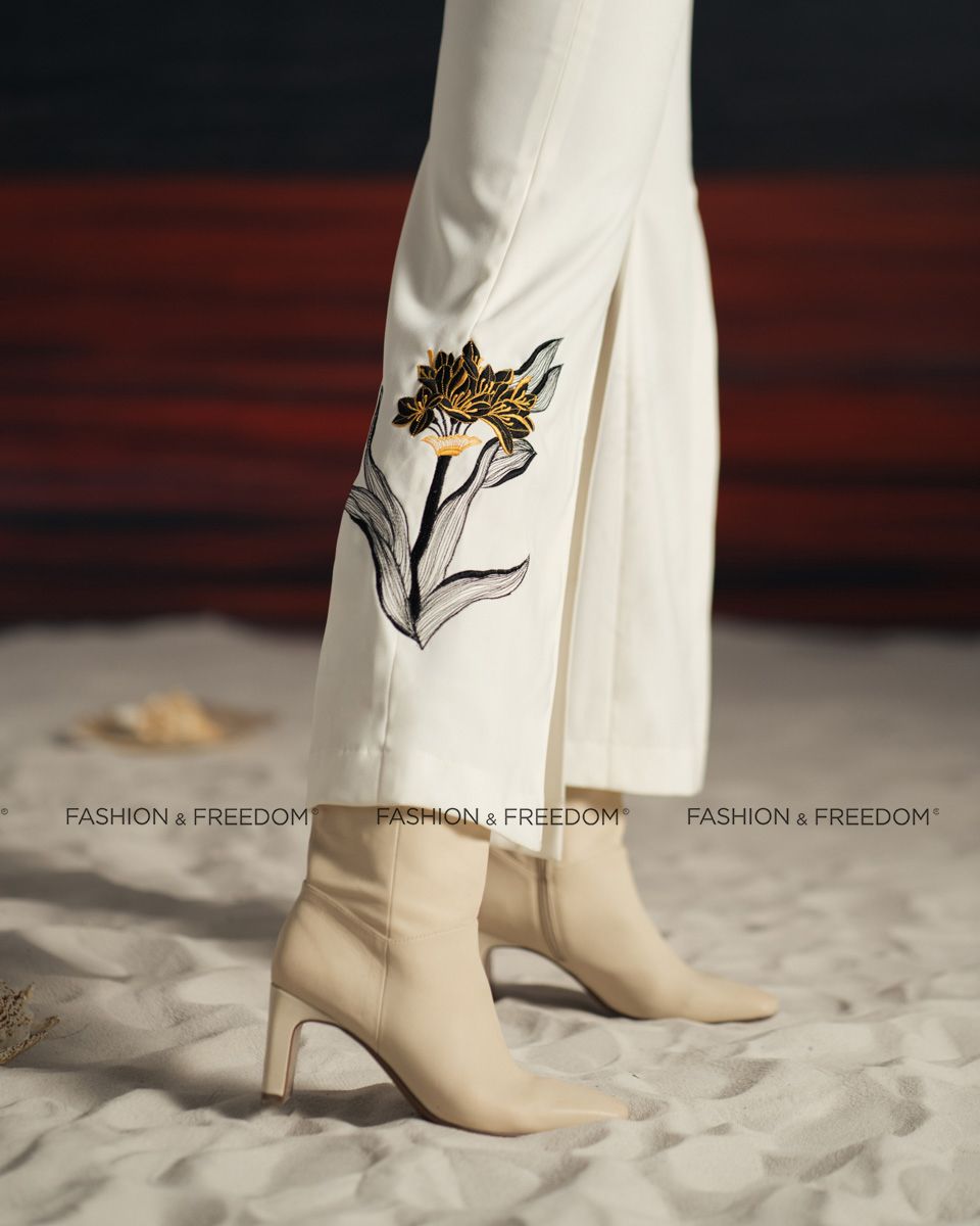 Quần Dài Lụa Trắng Thêu Summer Get Away