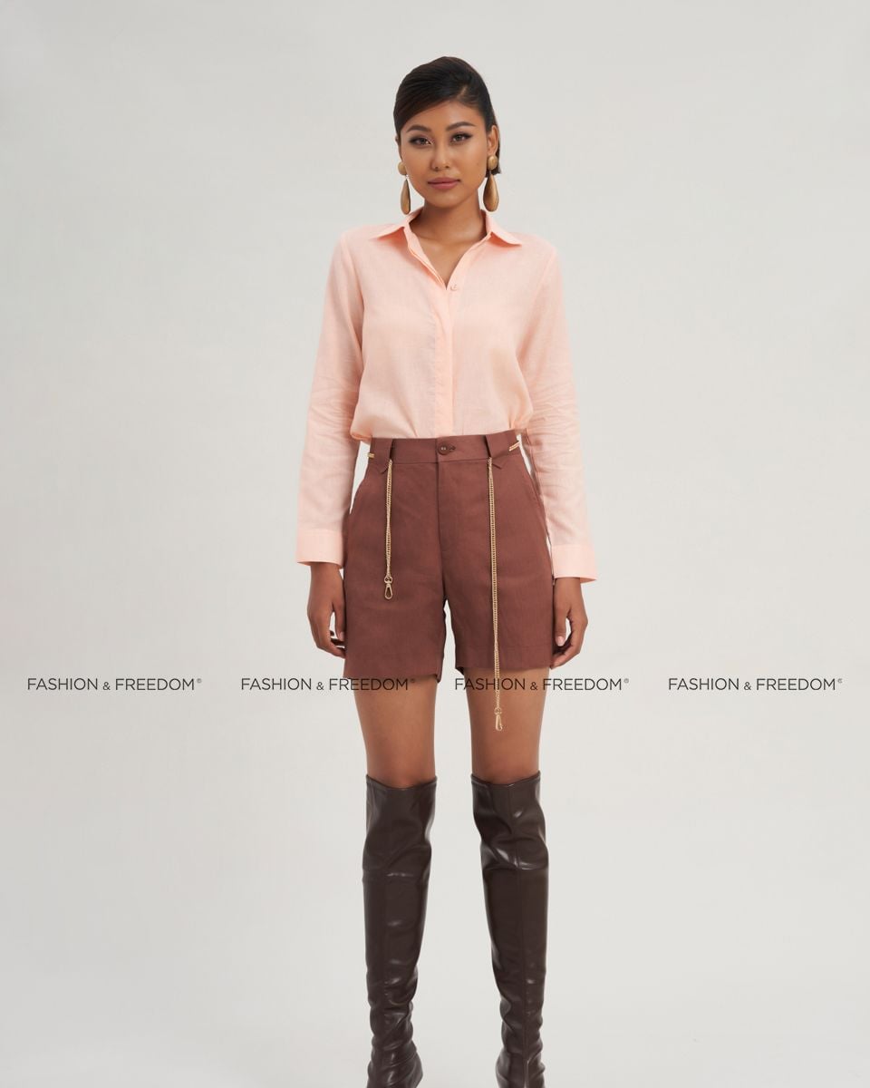 Quần Short Linen Nữ Nâu The Girl In Vogue