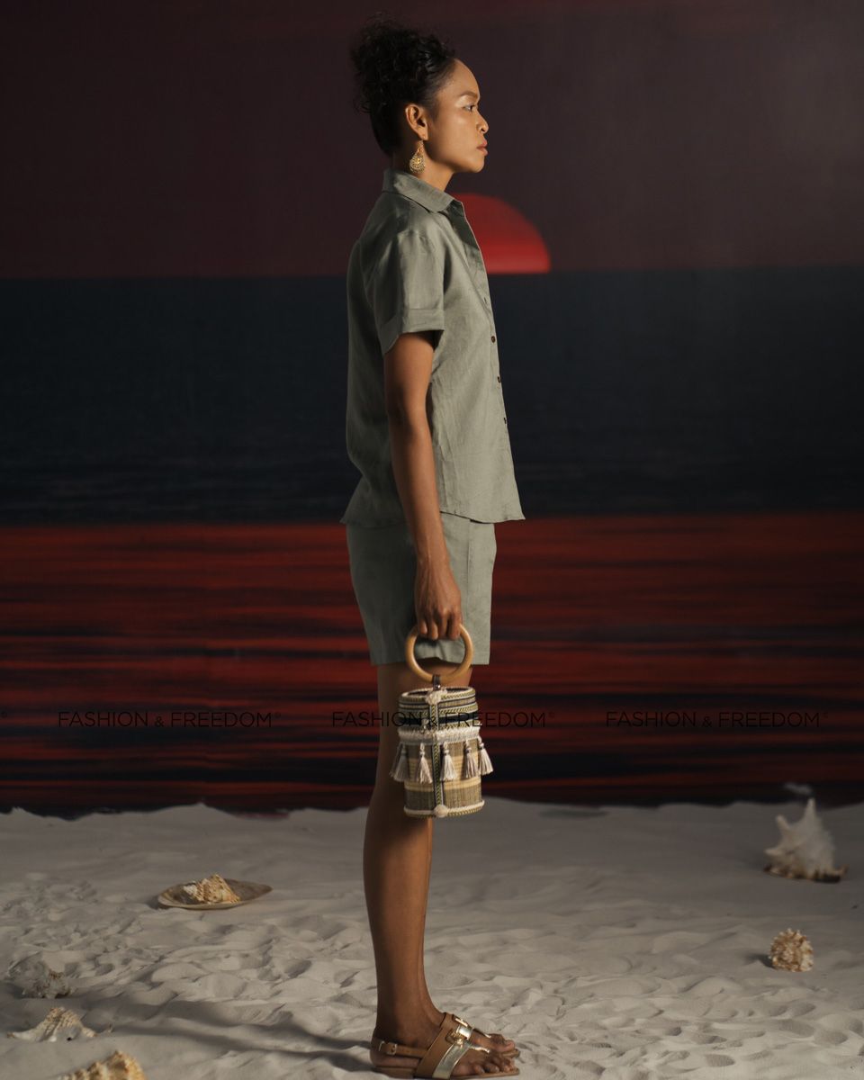 Quần Short Linen Xanh Rêu Summer Get Away