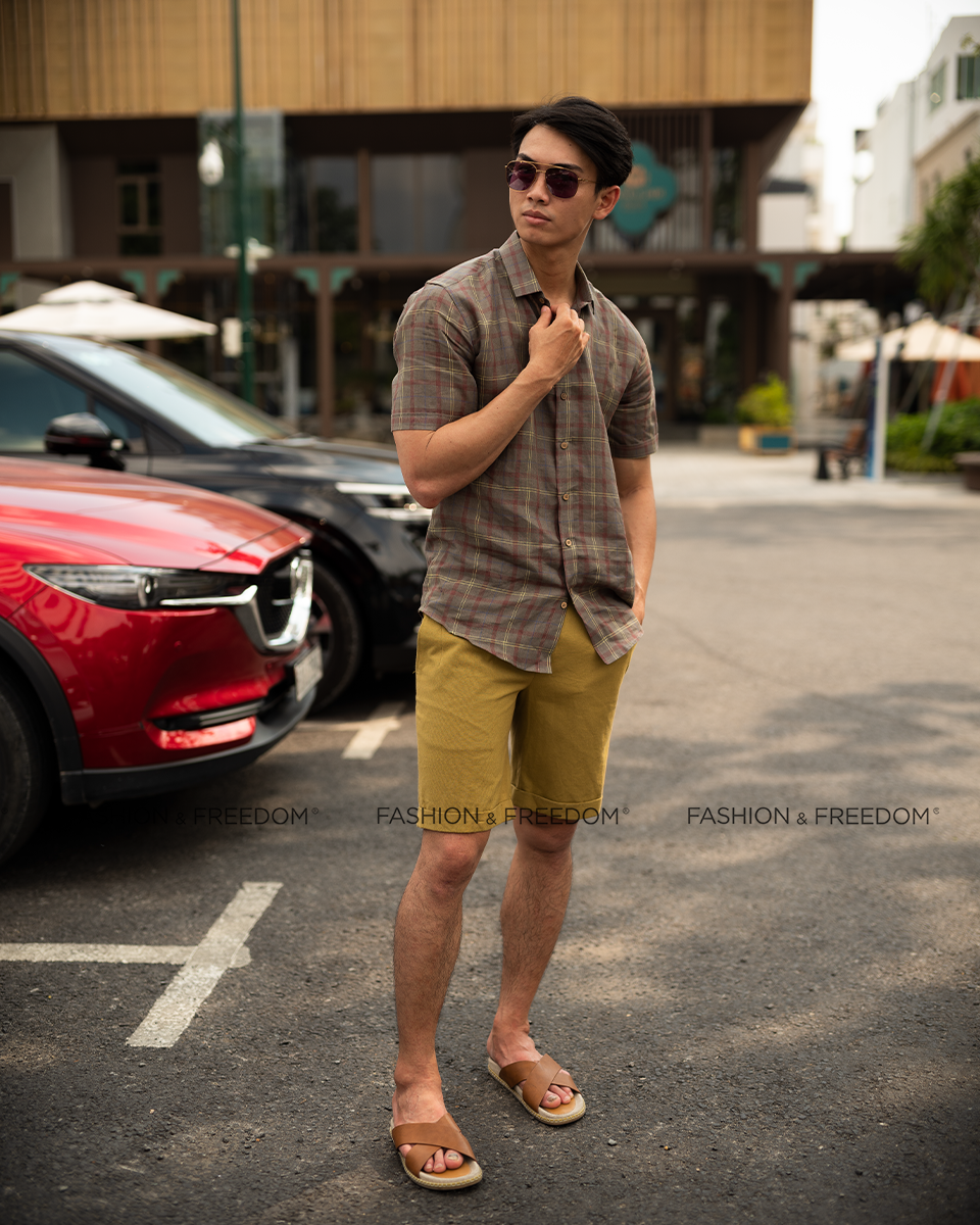 Quần Short Nam Linen Vàng