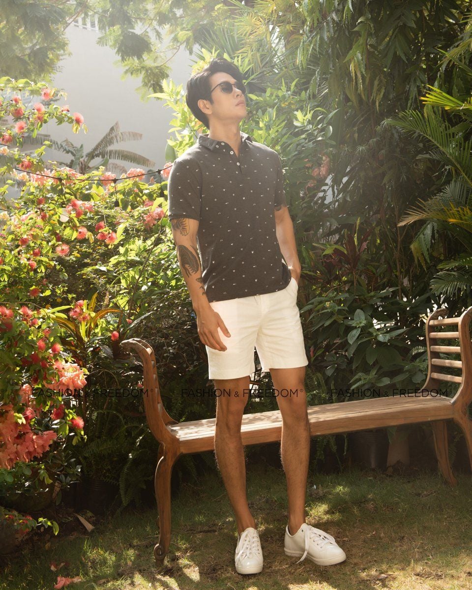 Áo Thun Cotton Xám Họa Tiết