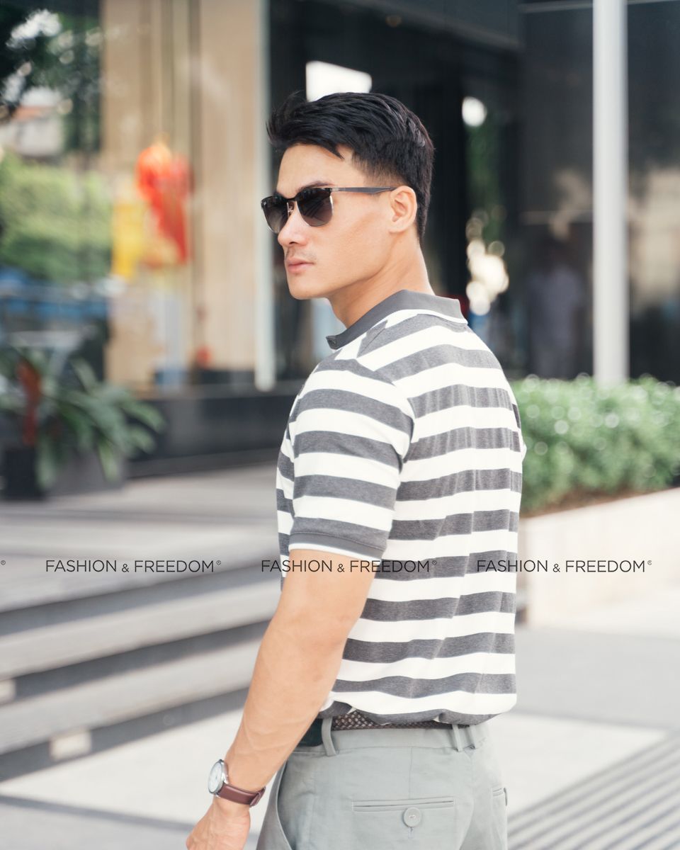 Áo Thun Nam Cotton Kem Sọc Đen Có Cổ