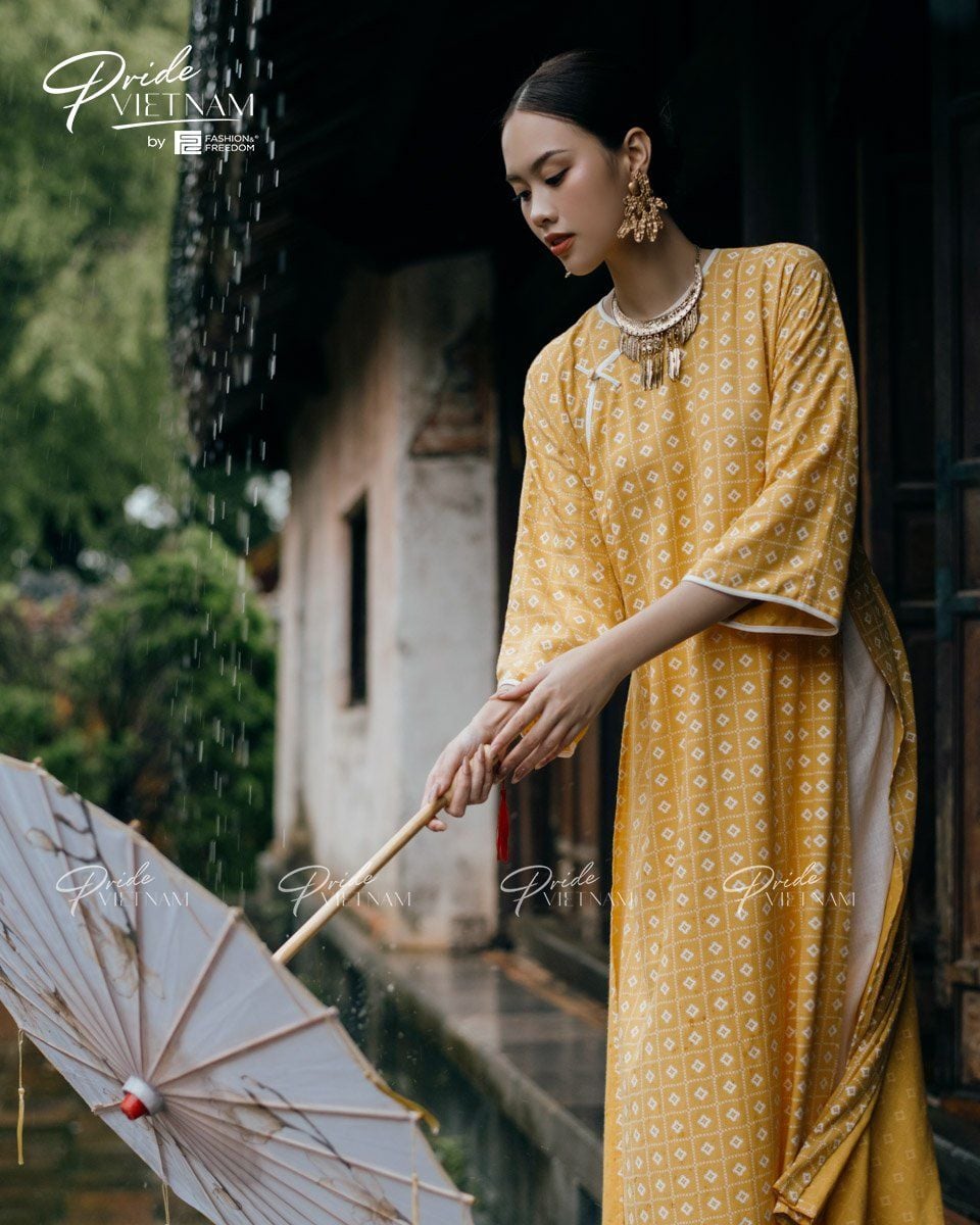 Áo Dài Linen Vàng Pride Việt Nam