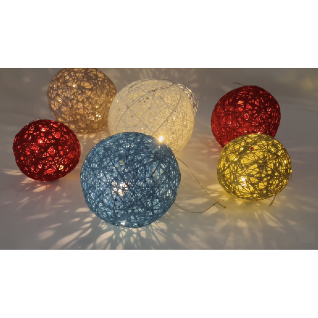 HỘP NHIỀU LOẠI CHÂU BẰNG NHỰA TRANG TRÍ GIÁNG SINH