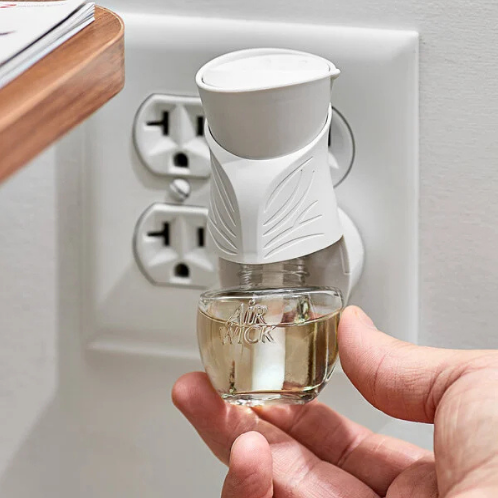 AIR WICK 2 LỌ TINH DẦU KHỬ MÙI KK HAWAII HIỆU 20ML