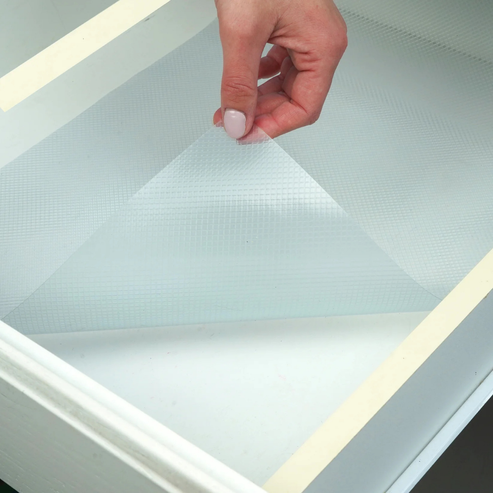 CUỘN NHỰA LÓT KỆ TỦ CON-TACT TRẮNG 152X30 CM