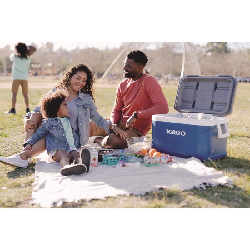 THÙNG GIỮ LẠNH IGLOO BẰNG NHỰA MÀU ĐỎ 49L