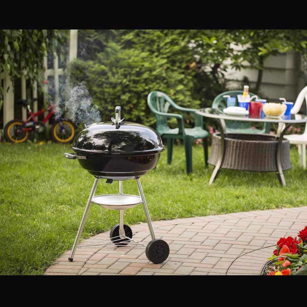 WEBER LÒ NƯỚNG THAN THÉP 55CM CÓ BÁNH XE