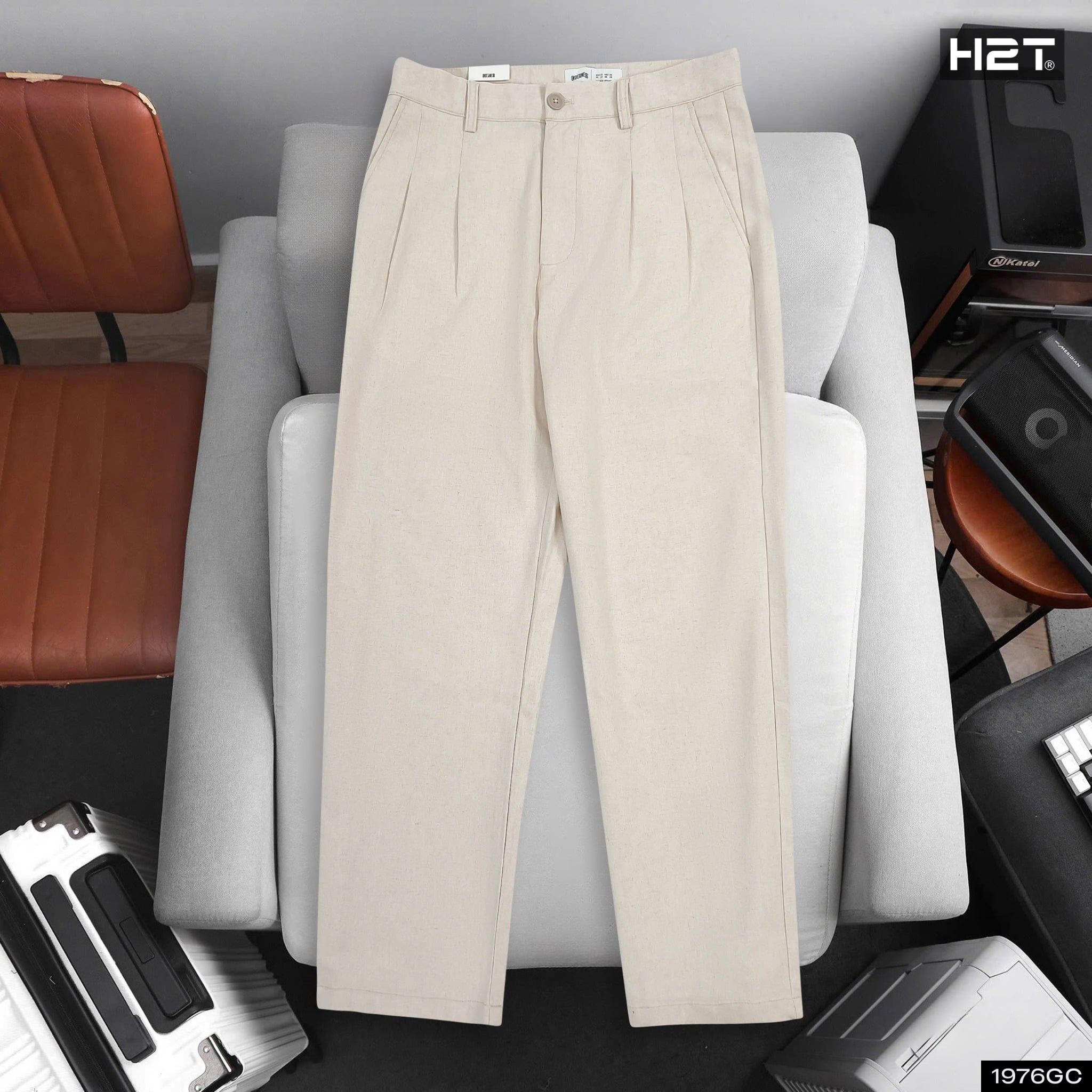  Quần Đũi Ống Suông Xếp Ly 1976 