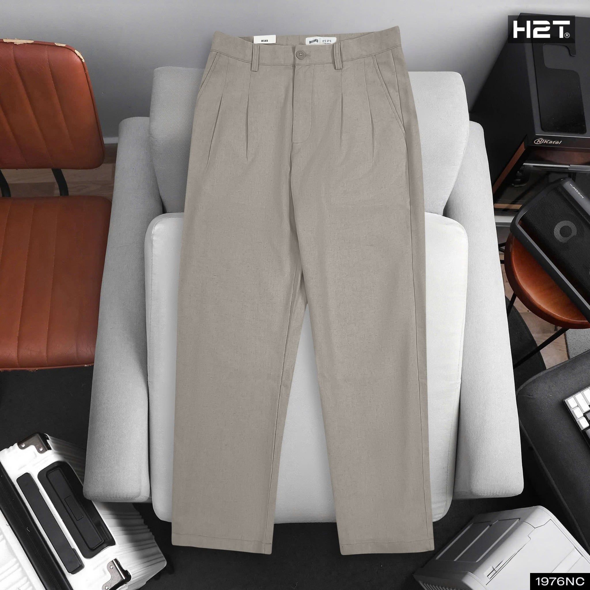  Quần Đũi Ống Suông Xếp Ly 1976 