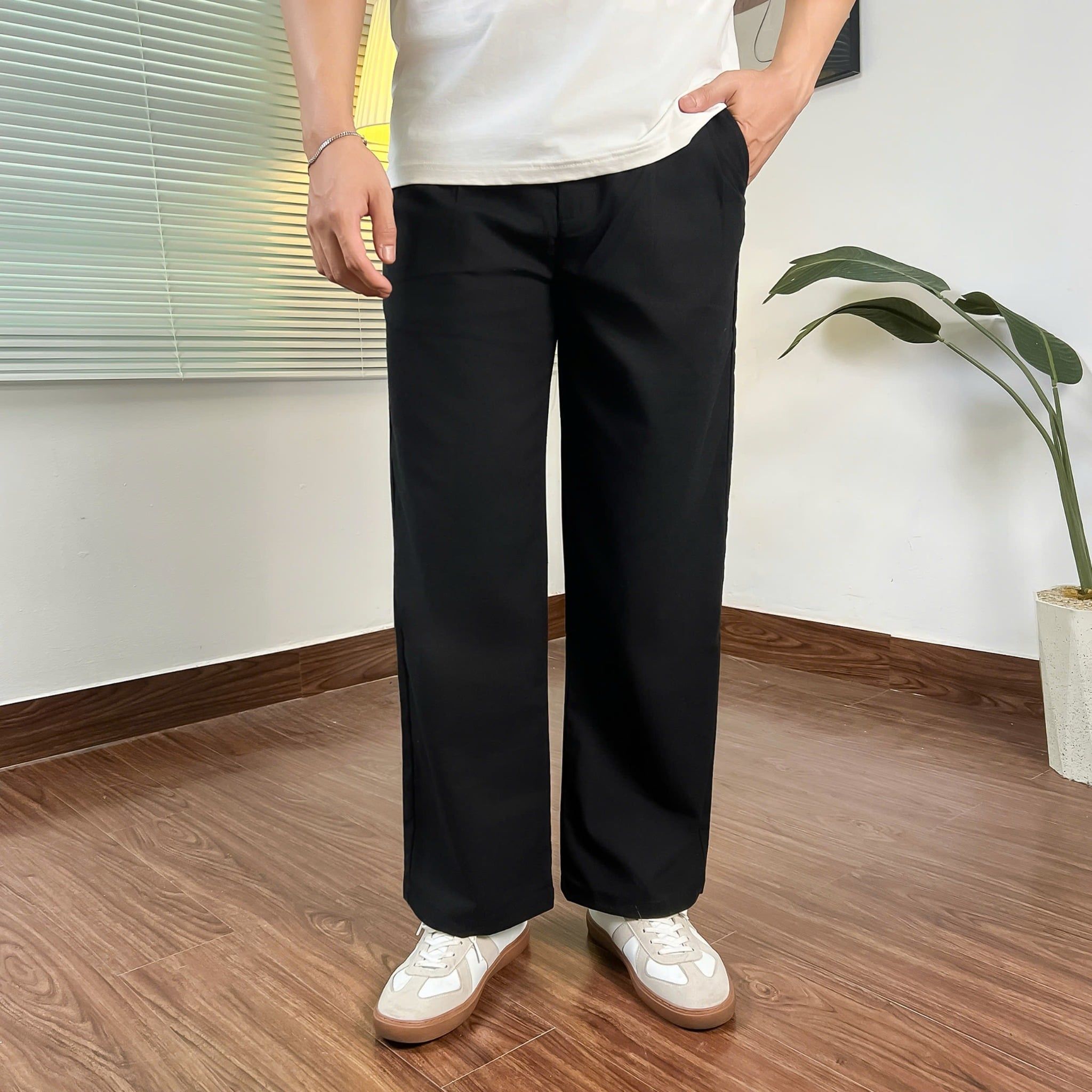  Quần Đũi Ống Suông Xếp Ly 1976 