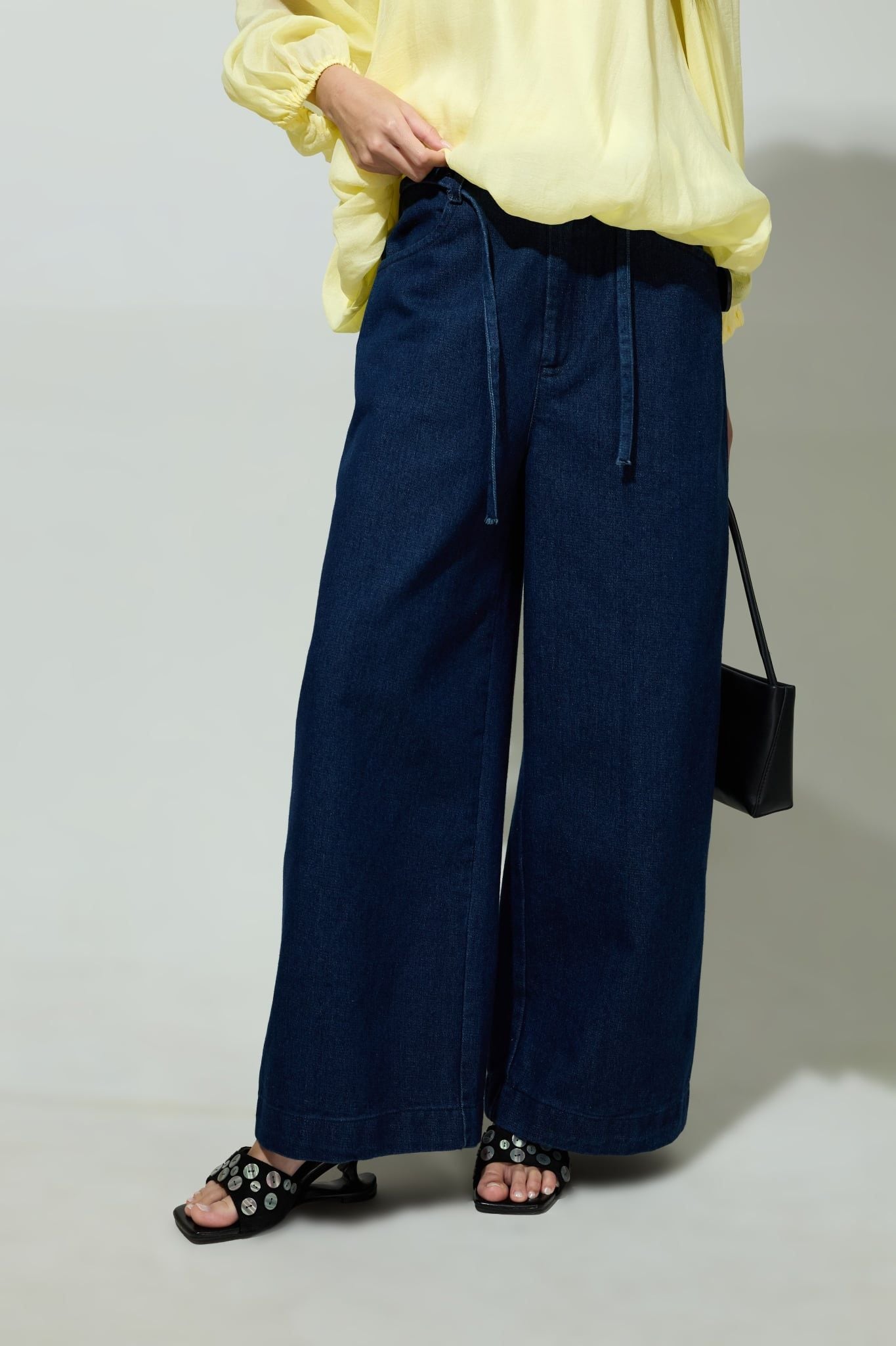  QUẦN JEANS SARIE 