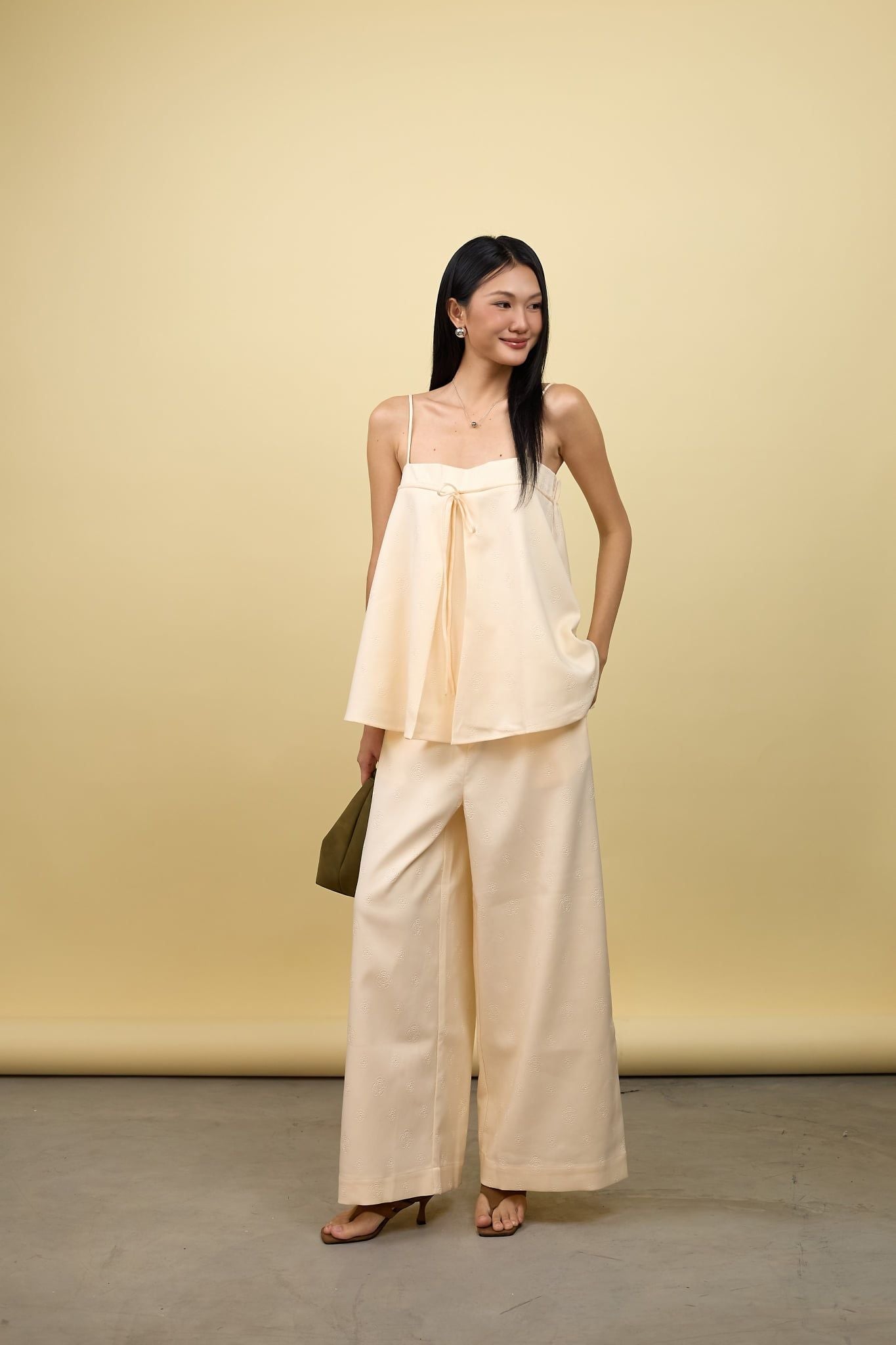  SET BỘ ELLA 