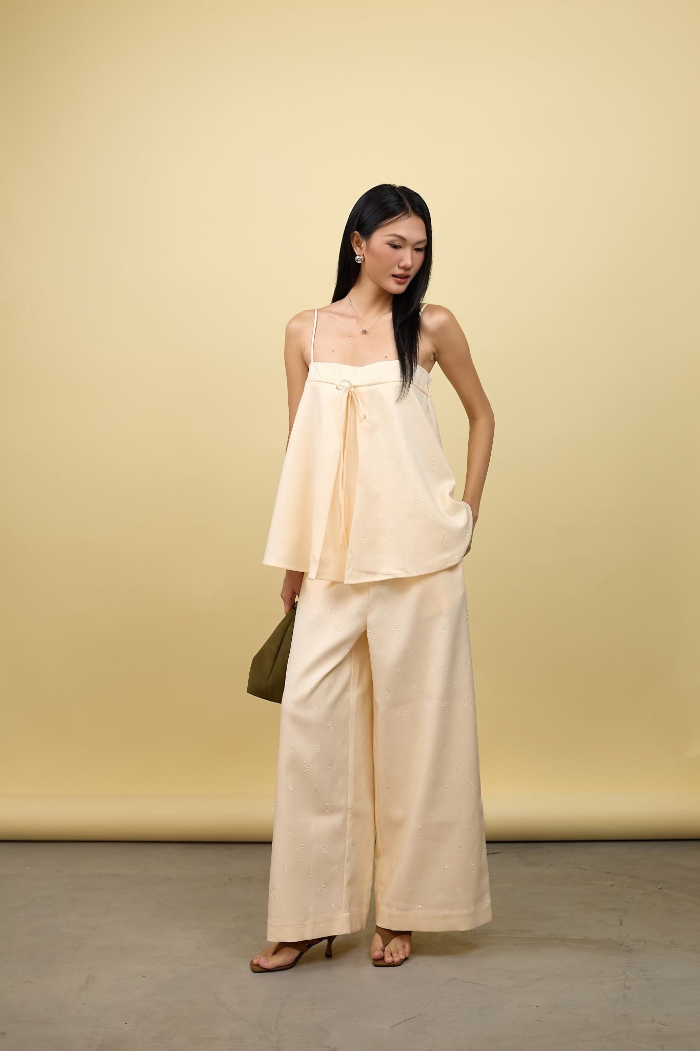  SET BỘ ELLA 
