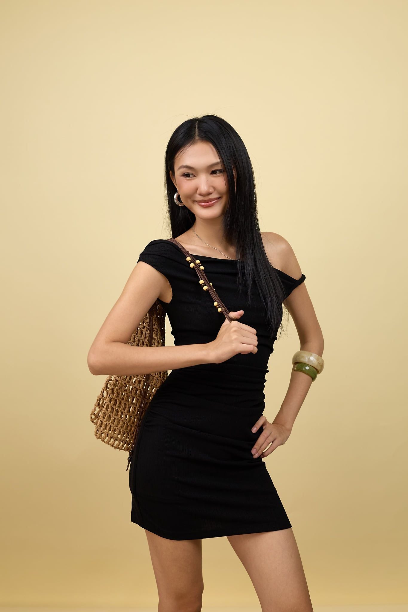  ĐẦM KIỂU CLARA 