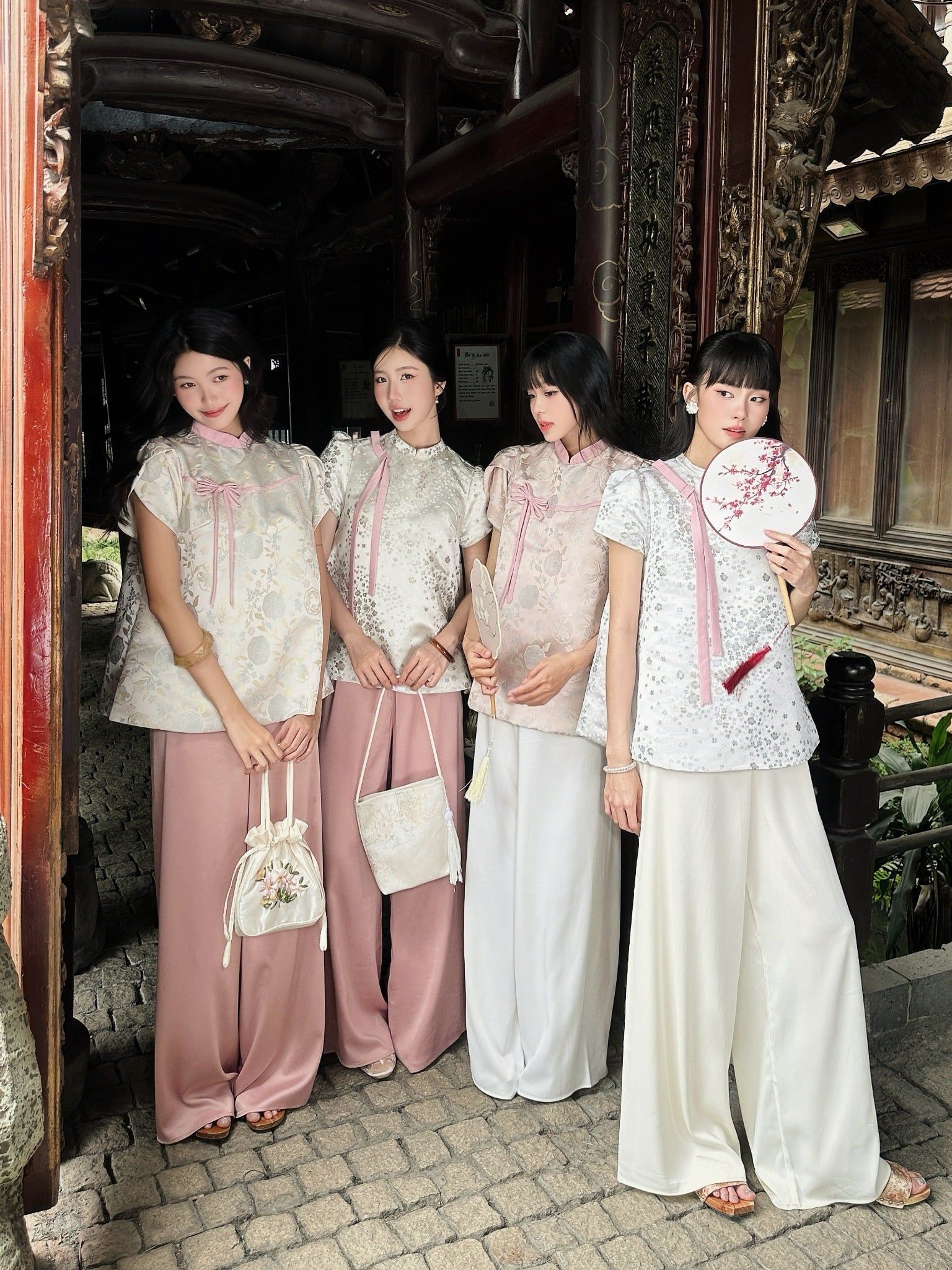  ÁO KIỂU XUÂN NHI 