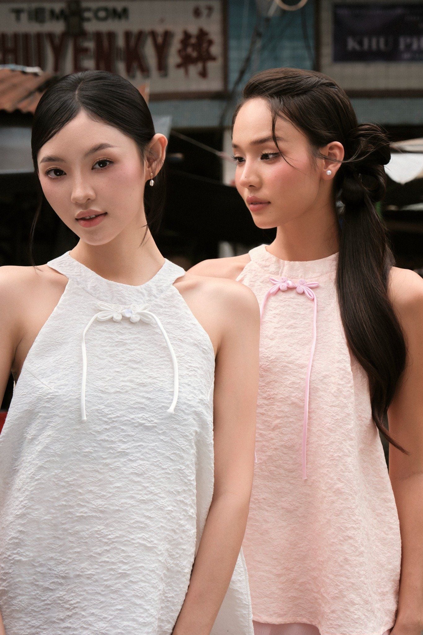  ÁO YẾM Ý PHƯƠNG 