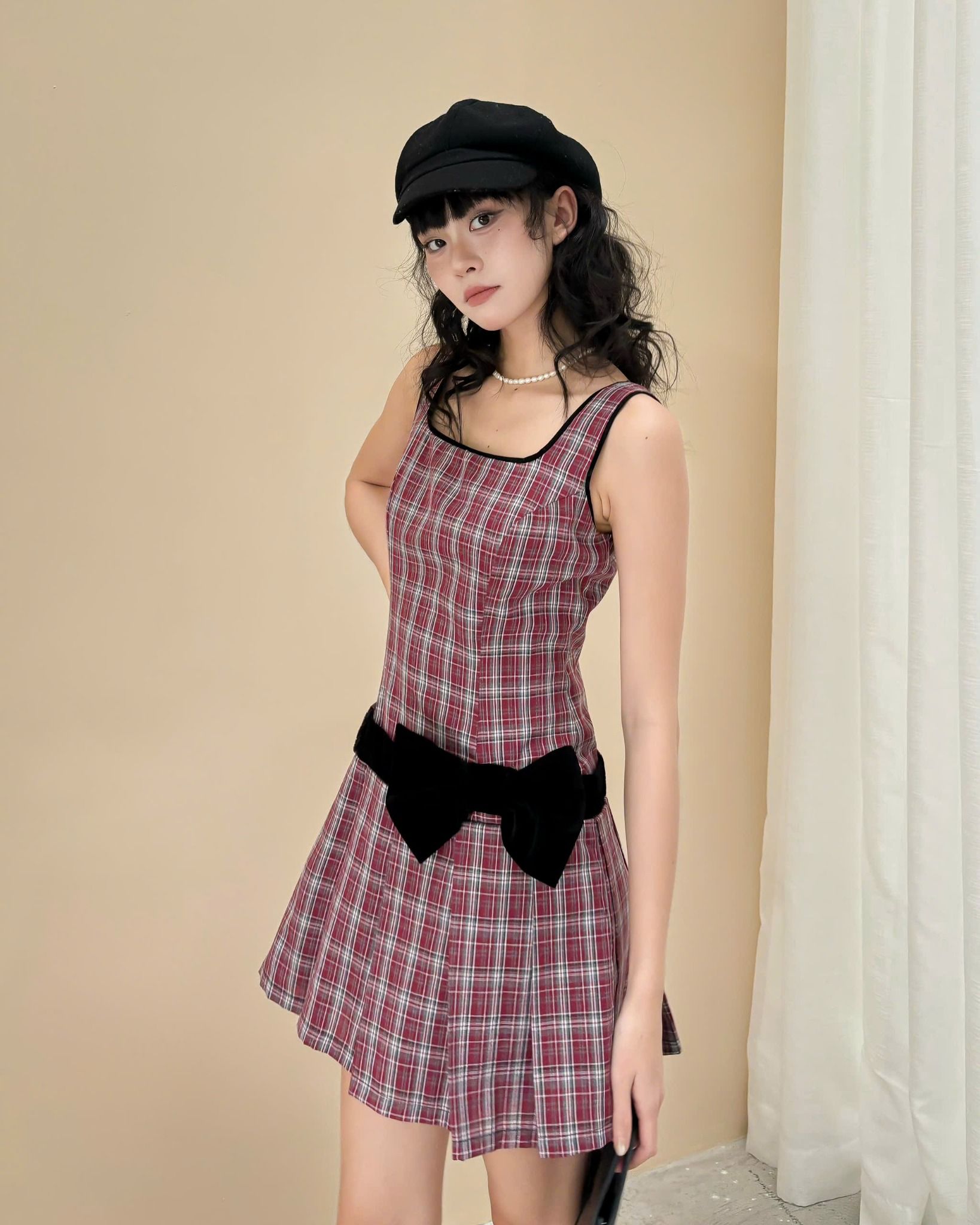  ĐẦM NGẮN DANIEL 