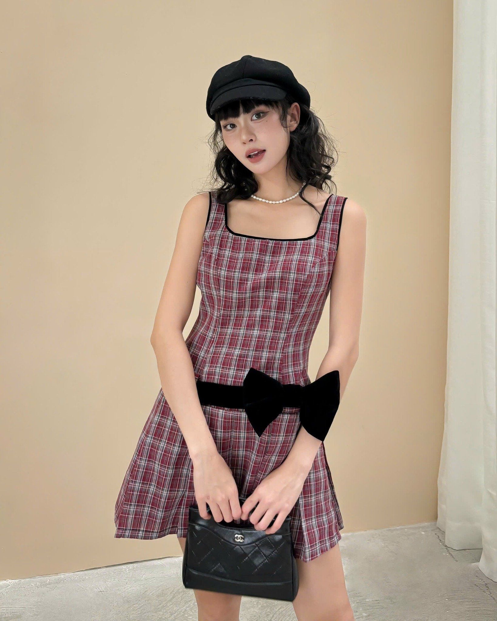  ĐẦM NGẮN DANIEL 