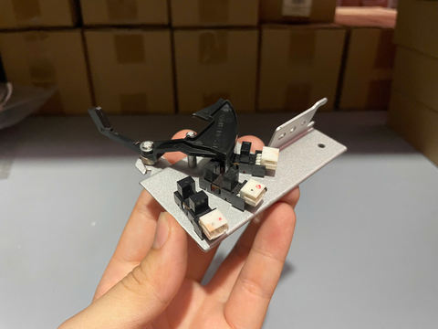 CỤM SENSOR BELT SẤY MÁY XEROX V80/180/3100 - THÁO MÁY - 130K79731