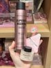 Set Revolution gồm Xịt makeup Super Hold Ultra Matte 150ml + Phấn phủ Baking Powder màu Translucent 10g + Bông phấn