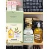 Set Loccitane gồm 1 gel tắm hạnh nhân 500ml + 1 sữa dưỡng thể 200ml