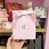 Túi giấy Charlotte Tilbury HỒNG họa tiết NƠ + ribbon HỒNG
