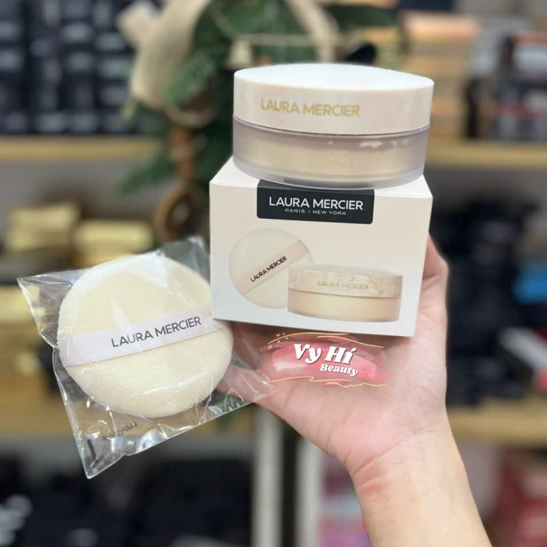 Set phấn phủ Laura Ultra Blur (da thường đến khô) kèm bông phấn JUMBO SIZE 29g