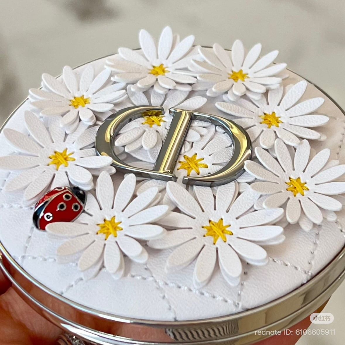 Bắt sáng Dior HOA CÚC Forever Glow Luminizer 6g