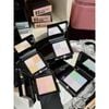 Phấn phủ Givenchy NÉN Prisme Libre Mattfying & Blurring Setting Powder 4 ô 7g