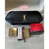 Set YSL 7 món gồm: 1 Túi da YSL đen + 1 Kem dưỡng YSL Or Rouge 15ml + 1 Son thỏi YSL Lovenude màu 7 1g + 1 chì kẻ môi + 1 Cushion YSL đen tone 20g 5g + 1 Serum Pure Shots Night Reboot 7ml + 1 túi giấy YSL đen logo trắng