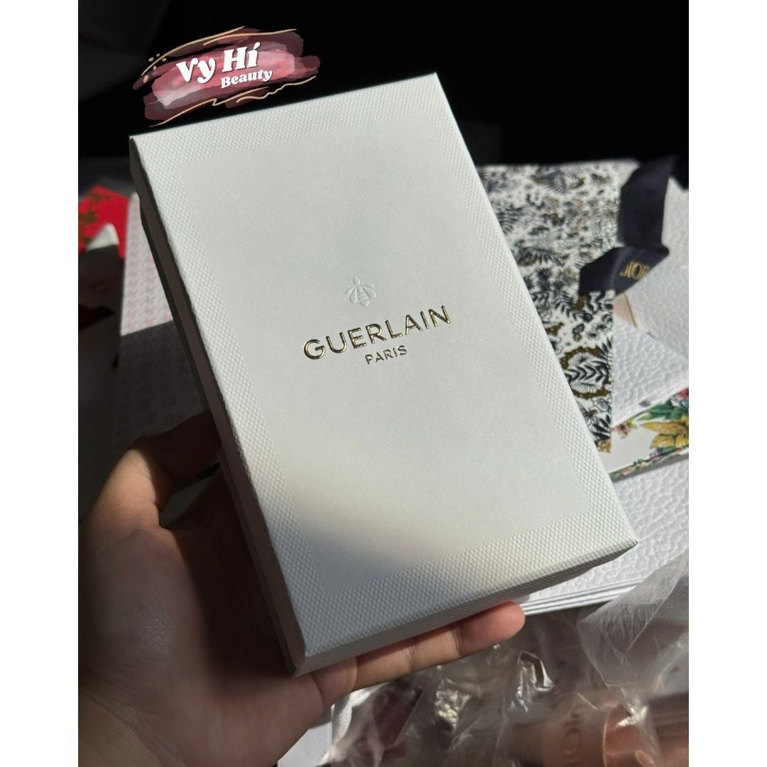 Hộp giấy Guerlain TRẮNG 16.5 x 10 x 5 cm