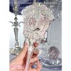 Bản nội địa KNIGHT UNICORN - Gương cầm tay Flower Knows NGỰA kích thước 22 x 9.8 cm