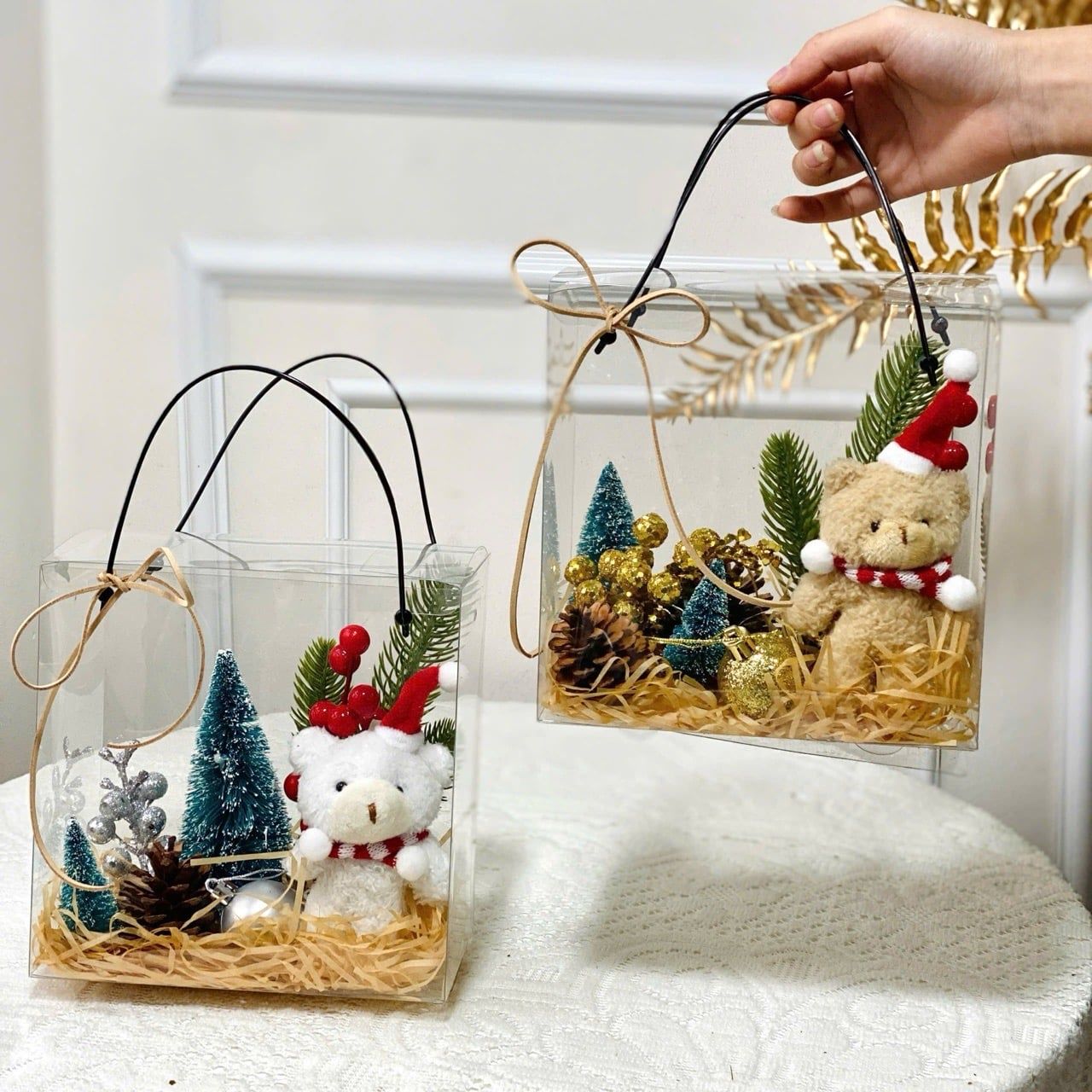 Túi quà mica GẤU 20 x 20 cm