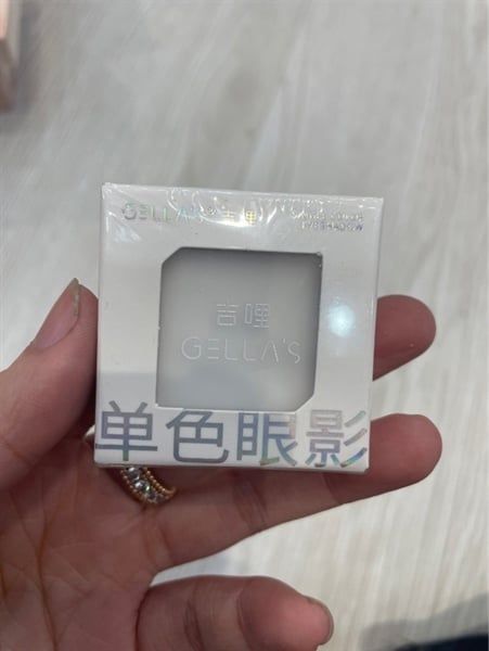 Bắt sáng Gella lì (không nhũ)