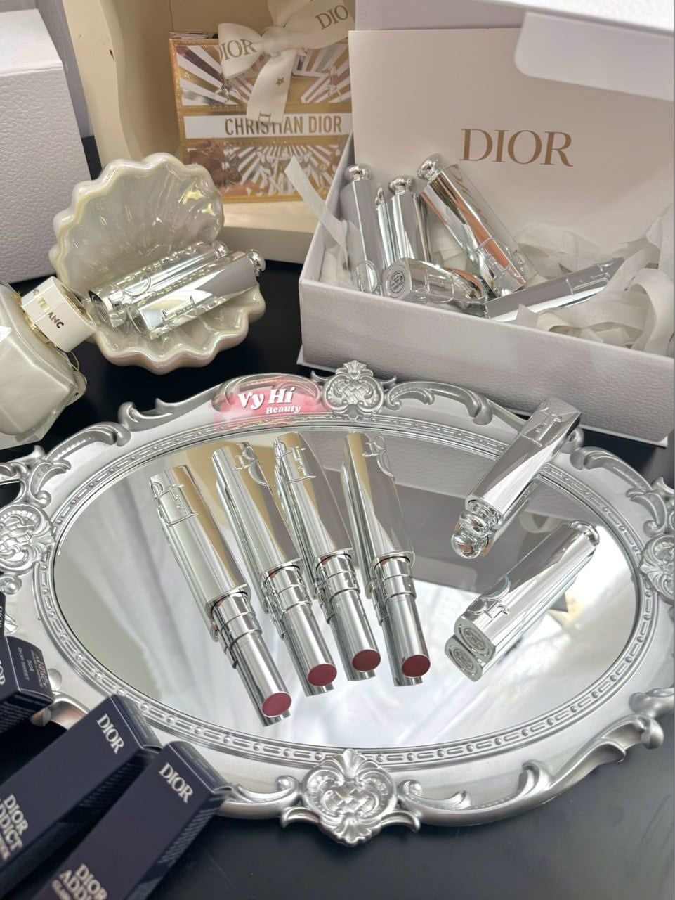 Son thỏi Dior Addict GLASS NẮP BẠC Ultra Shine Lip Gloss Stick Hydrating Vibrant Colour 2.7g