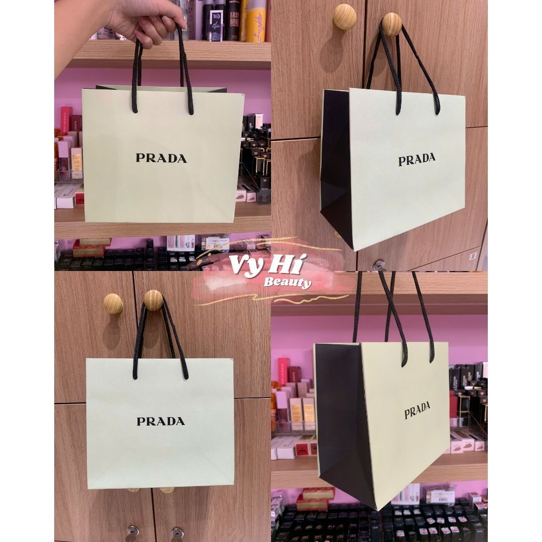 Túi giấy Prada xanh lá 19.5 x 10 x 17 cm