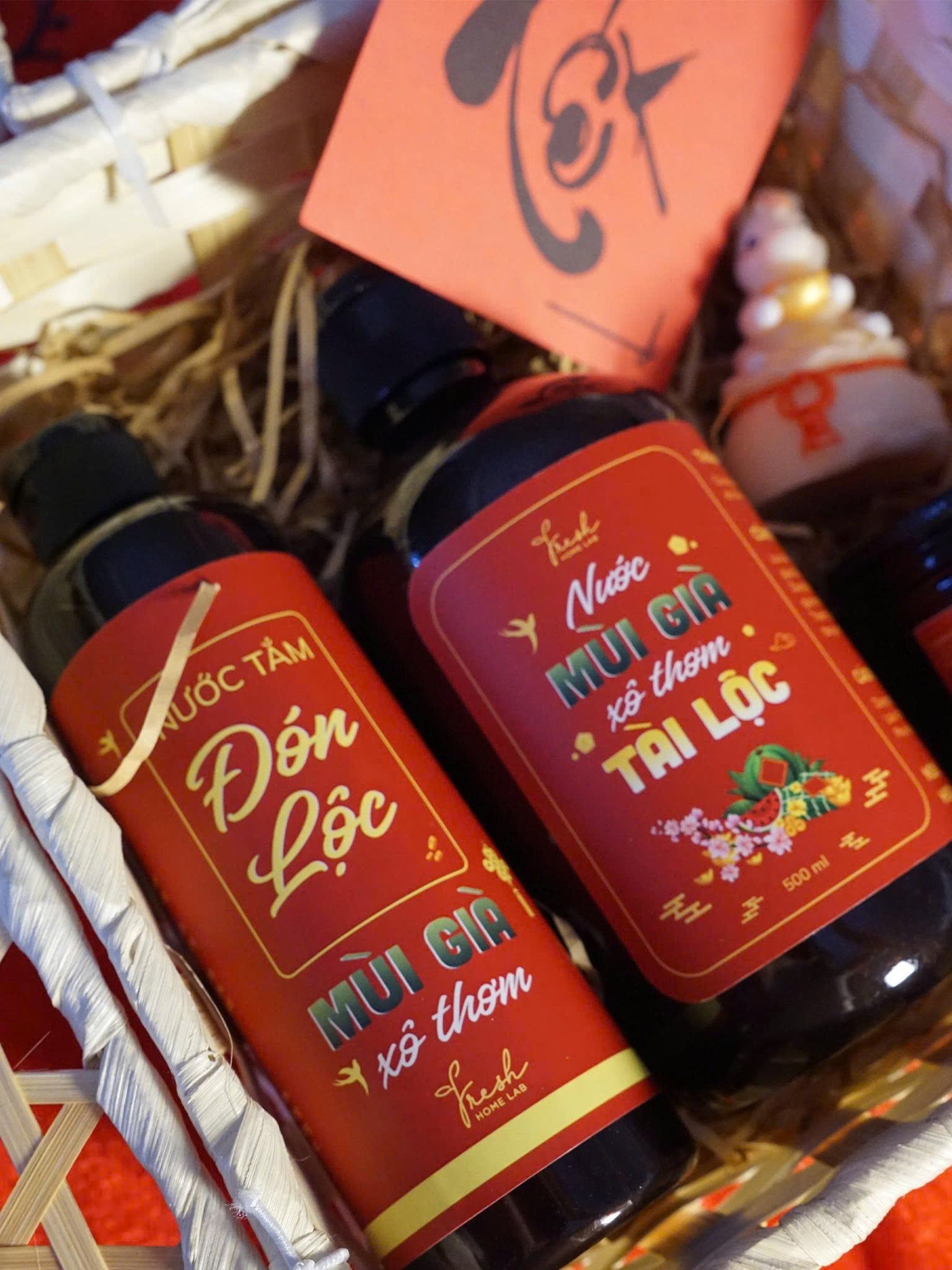  Combo Tết Mộc An Gia: Nước Mùi Già Xô Thơm Thanh Tẩy, Nước Tắm, Nến Thơm Đón Lộc Fresh Home Lab 