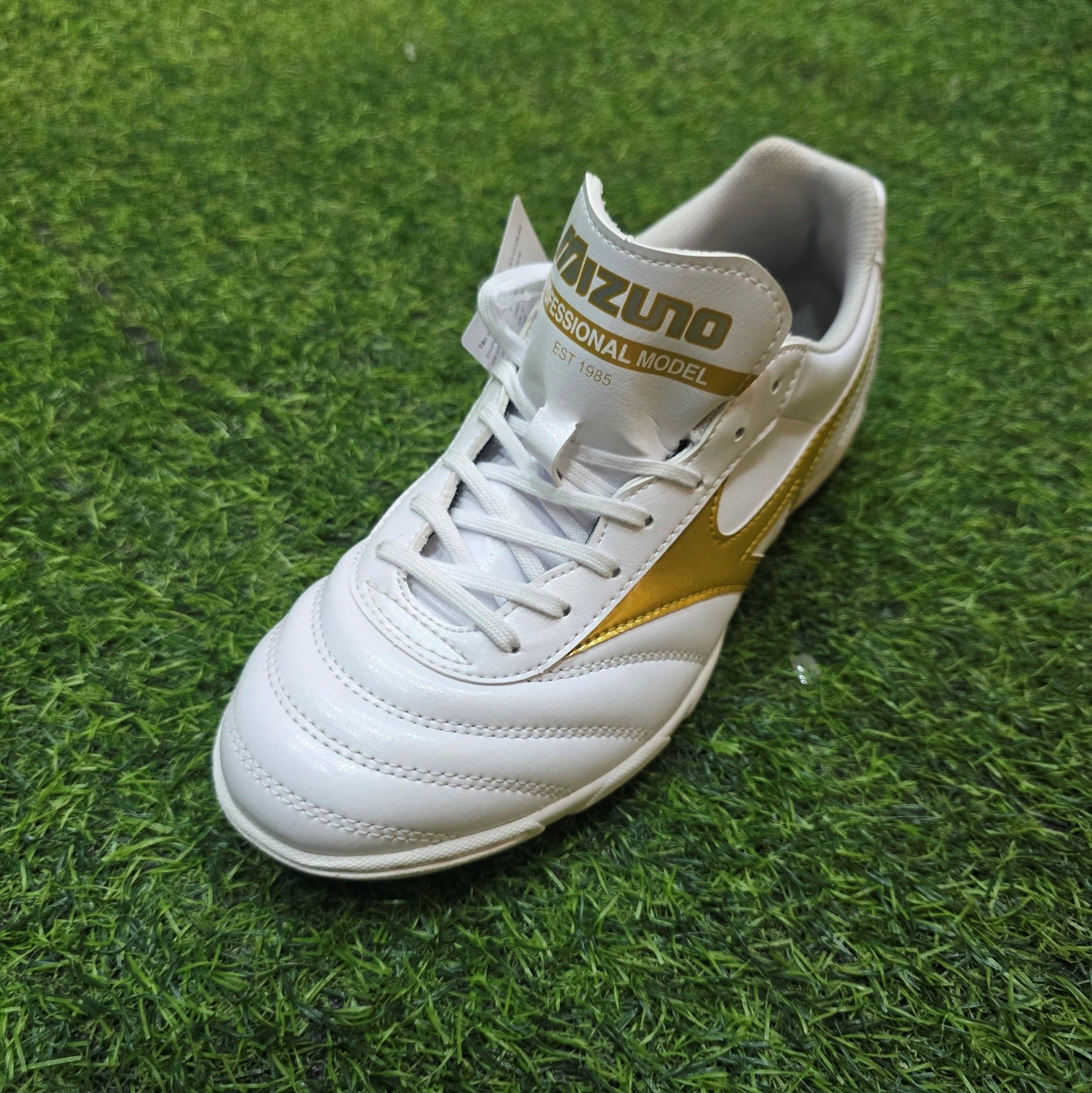  Mizuno Morelia 2 Club As - Giày Đá Bóng Chính Hãng 