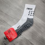  Tất chống trơn iWin IS02 Loại Lửng - Tất Bóng Đá Chính Hãng 