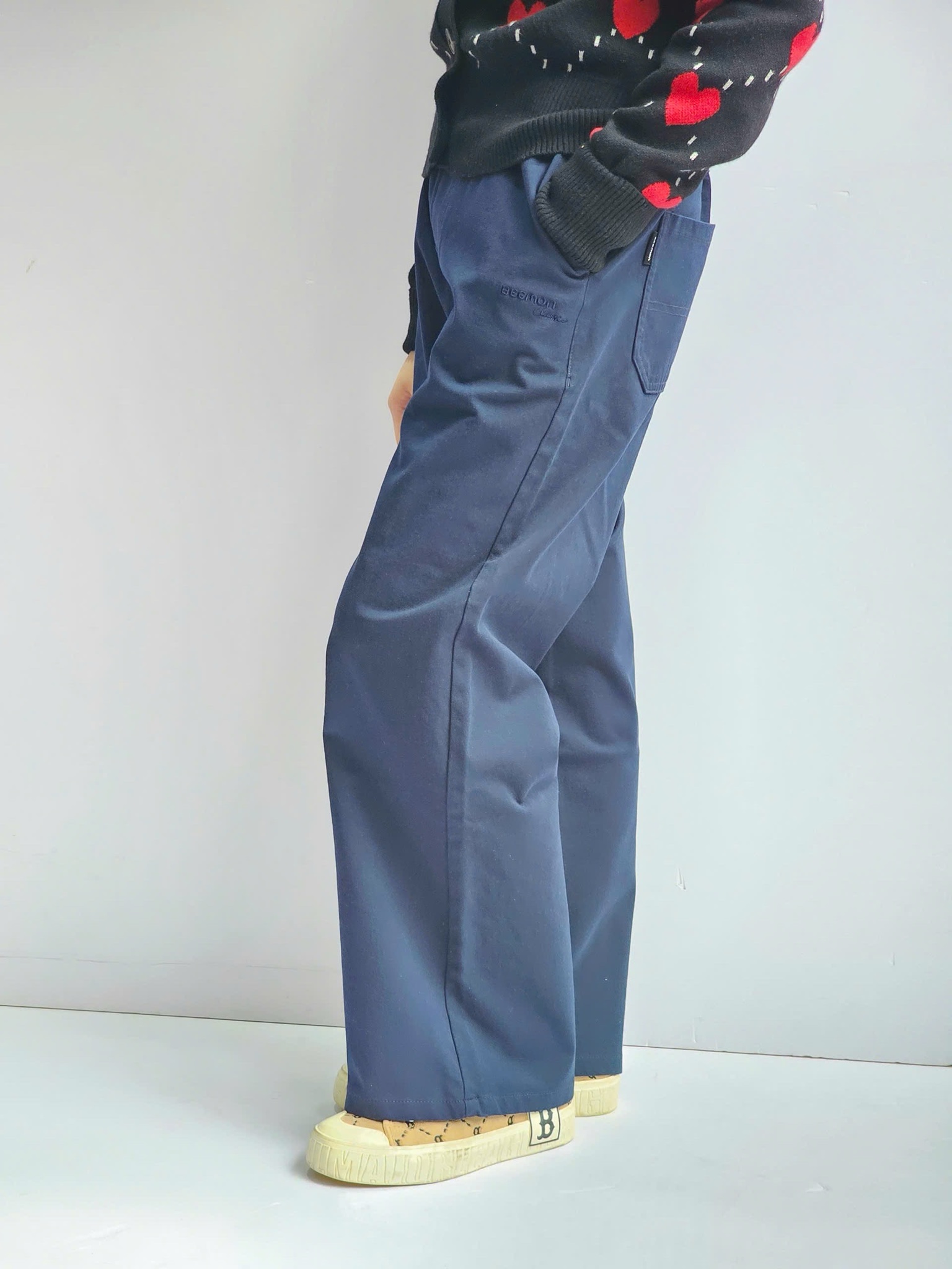 Quần dài kaki ống xuông BeeMon màu navy cho bé size 120 - 160