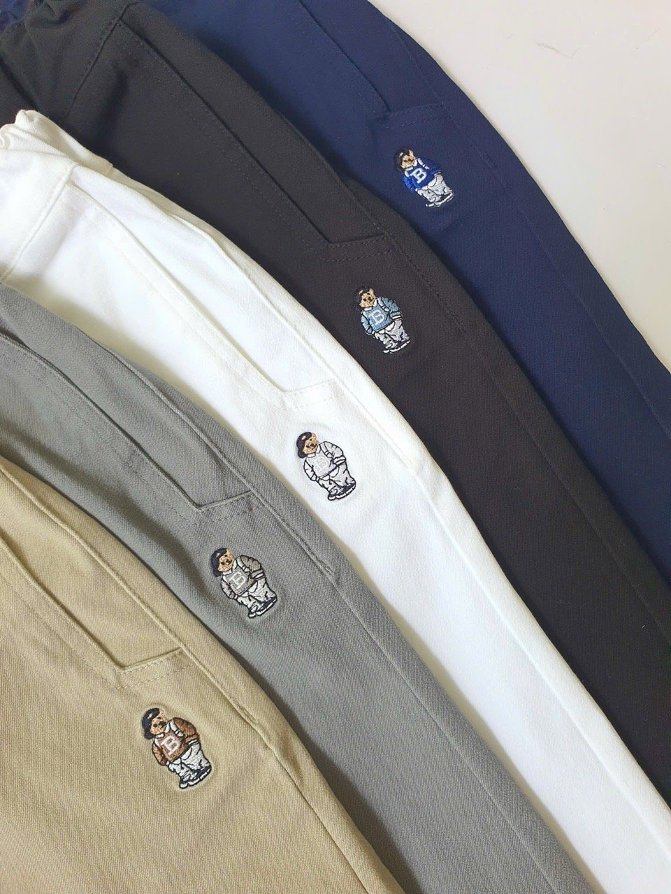 Quần baggy kaki Beemon 5 màu cho bé size 120-160