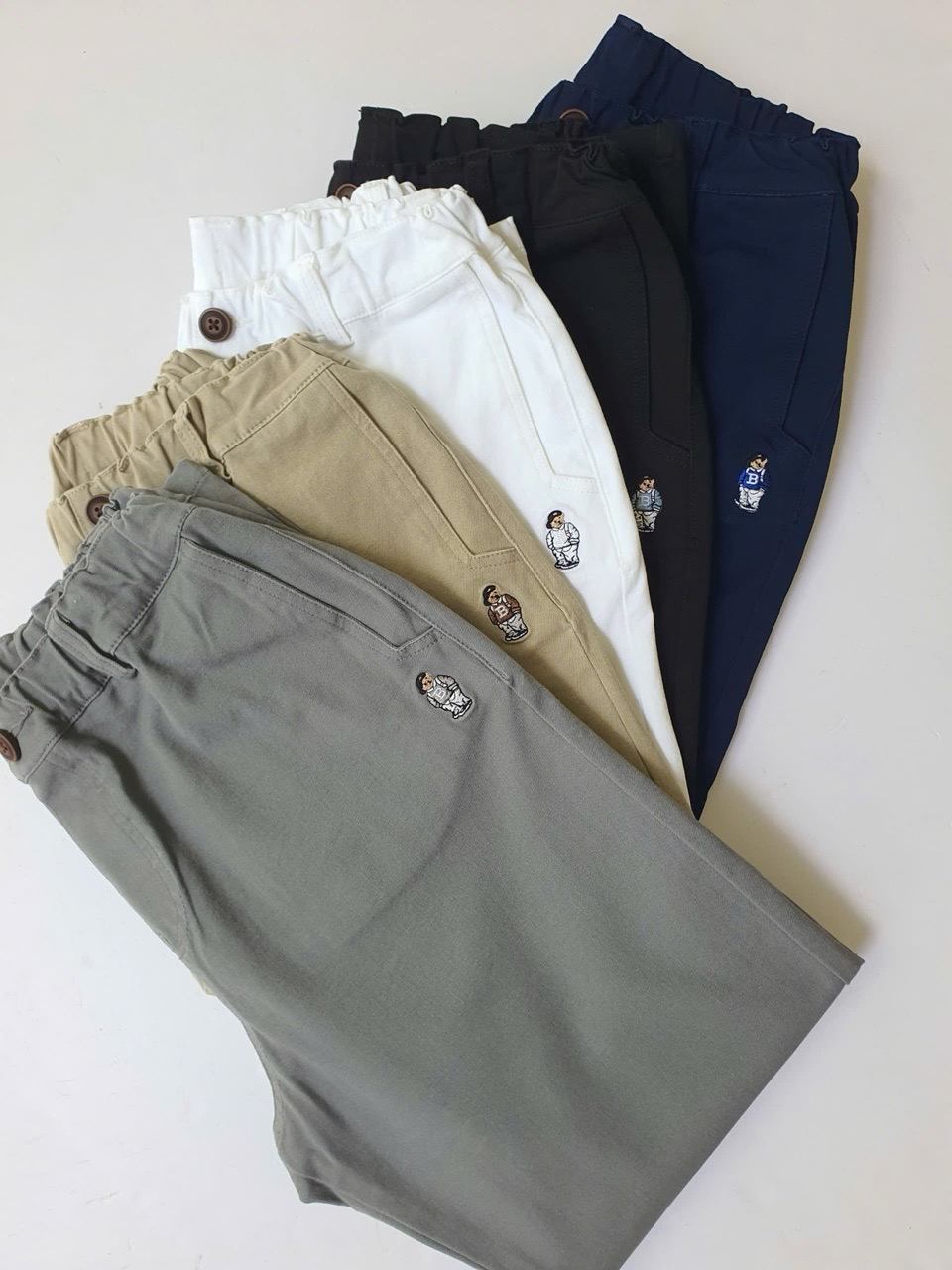 Quần baggy kaki Beemon 5 màu cho bé size 120-160