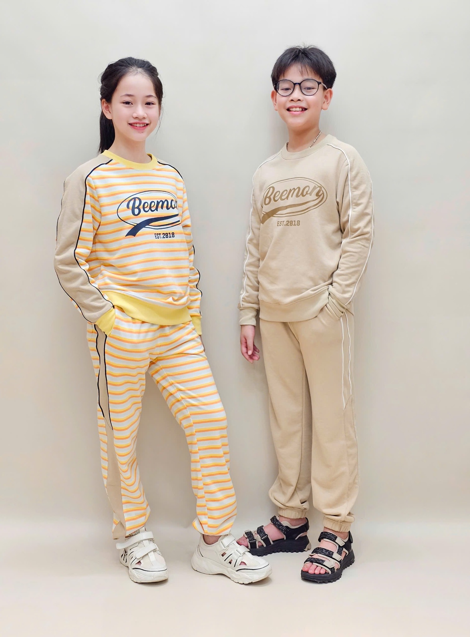 Bộ nỉ da cá Beemon cổ tròn nhiều màu cho bé size 120-160