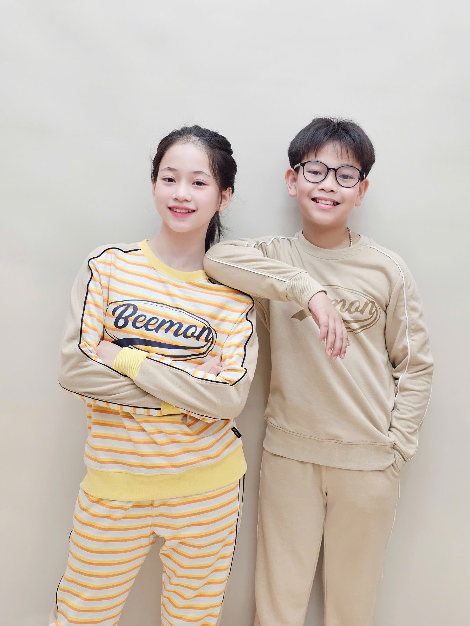 Bộ nỉ da cá Beemon cổ tròn nhiều màu cho bé size 120-160