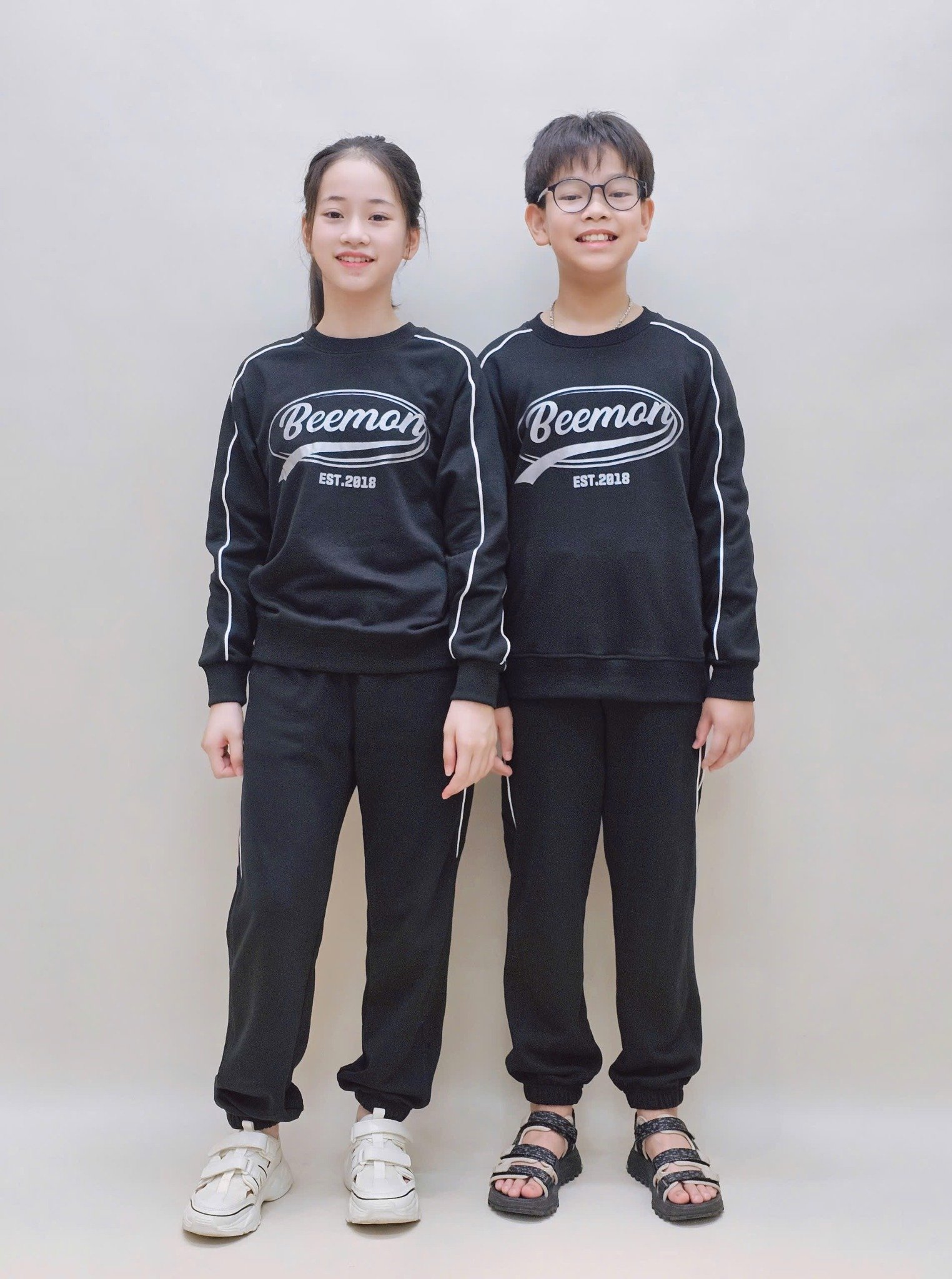 Bộ nỉ da cá Beemon cổ tròn nhiều màu cho bé size 120-160