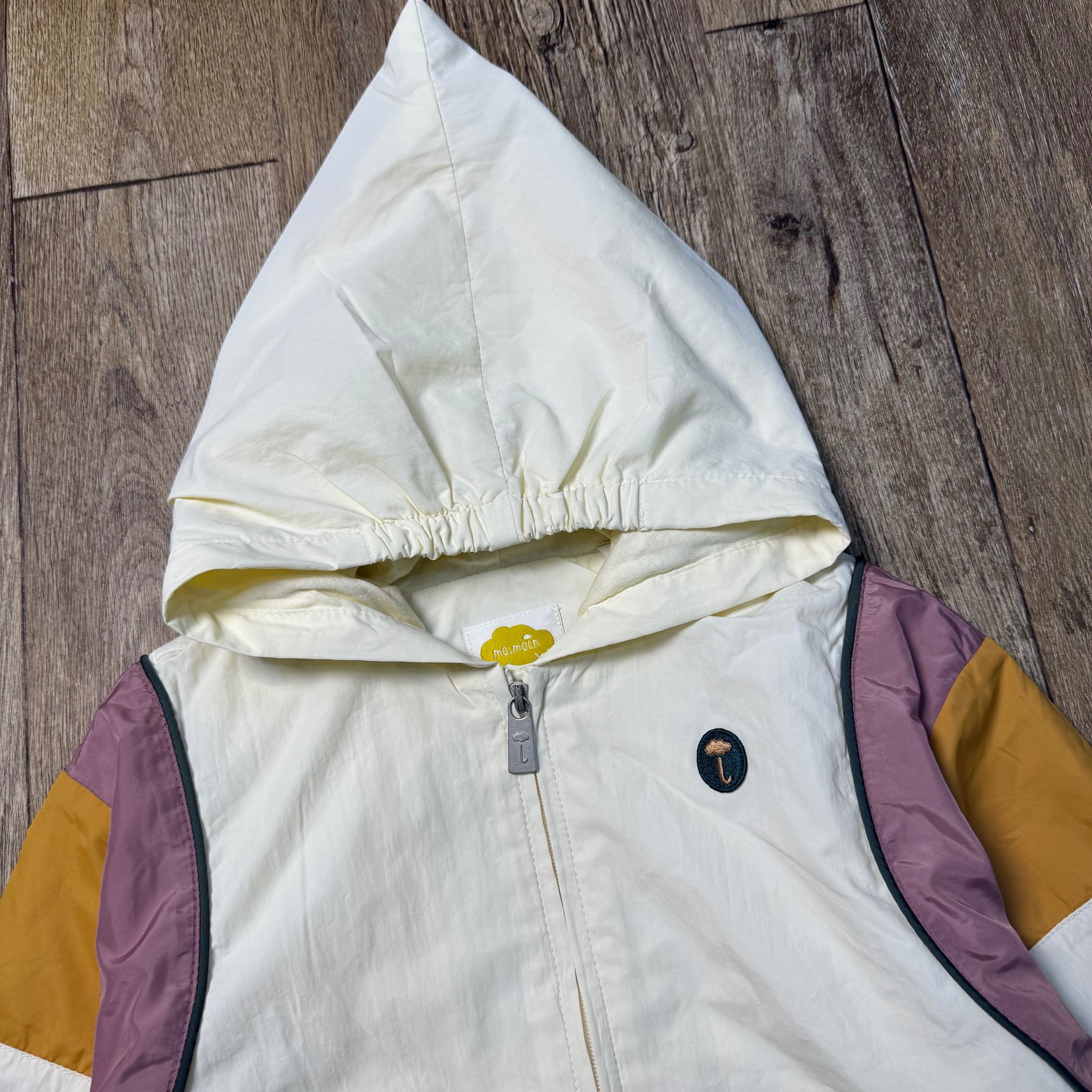 Áo khoác gió 2 lớp Moimoln lót cotton màu kem phối tím nâu cho bé size 90-110
