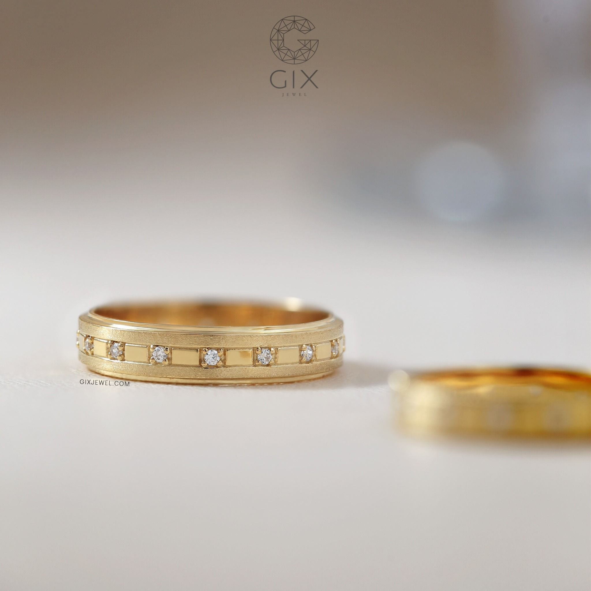  Nhẫn cưới vàng 18k kiểu mới đính kim cương tấm Gix - GCR25050065 