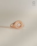  Nhẫn signet nam nữ vàng 18k & bạc 925 mặt tròn đính đá khắc hoạ tiết | Gix Jewel 