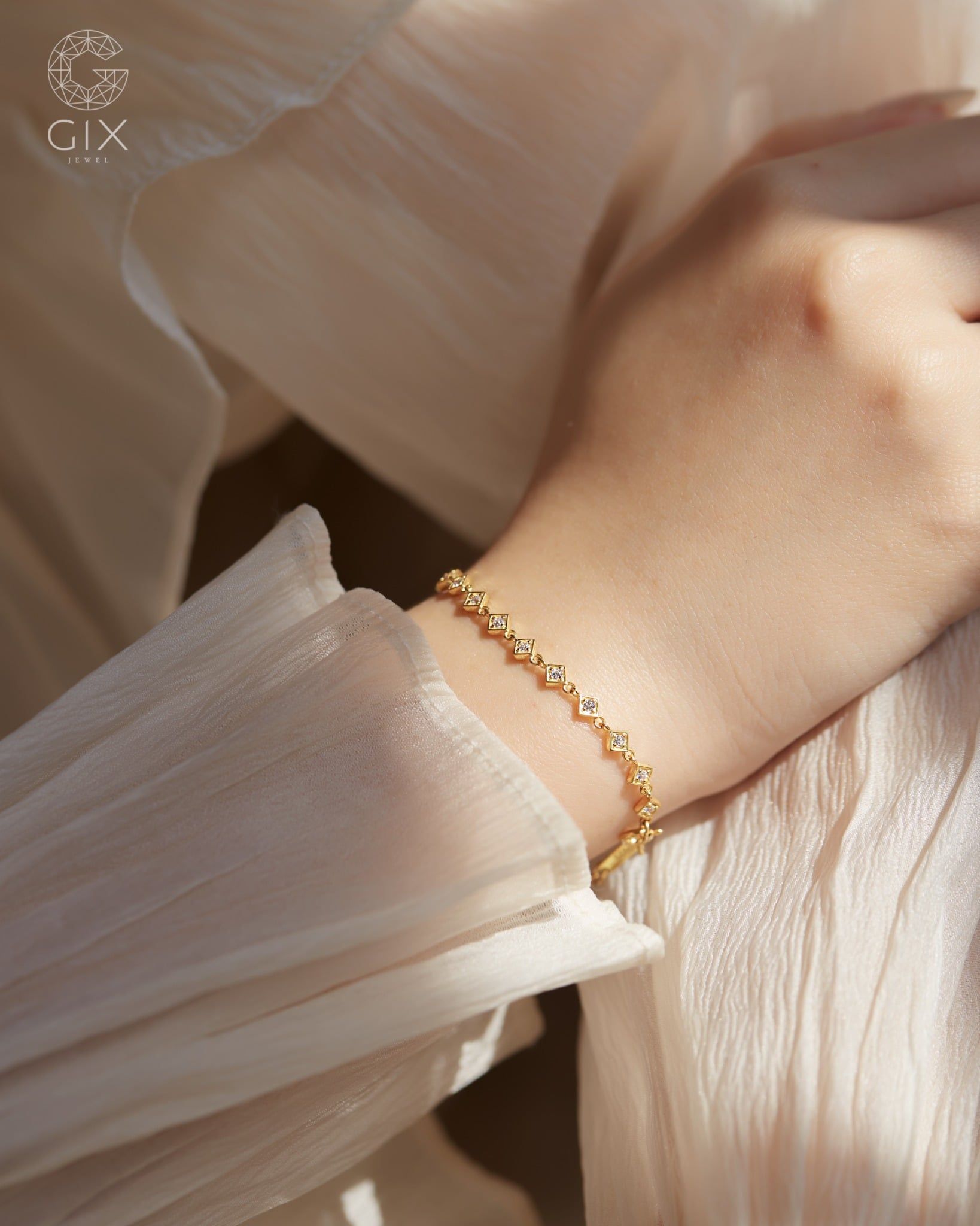  Lắc tay vàng 18k & bạc đẹp đính đá chấu hình thoi cao cấp | Gix Jewel 